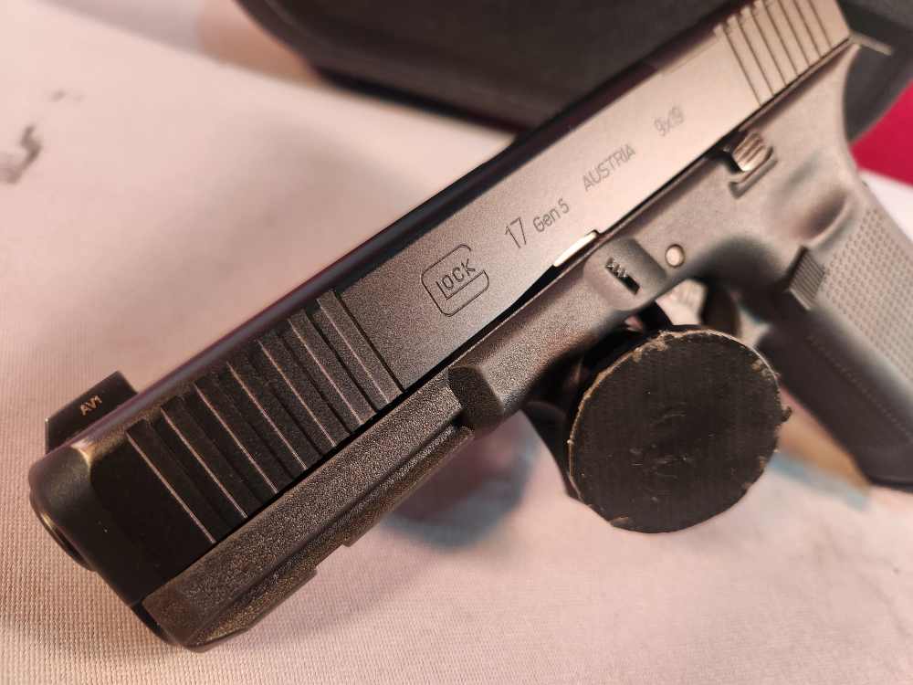 *POLICE TRADE IN* GLOCK 17 MOS GEN5 9MM USED! PENNY AUCTION!-img-3