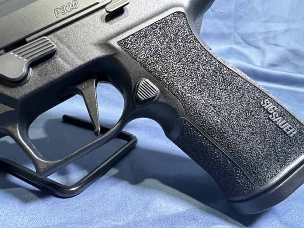 Sig Sauer P320 XTen Comp 10mm 3.8 Inch Compensated Pistol-img-2