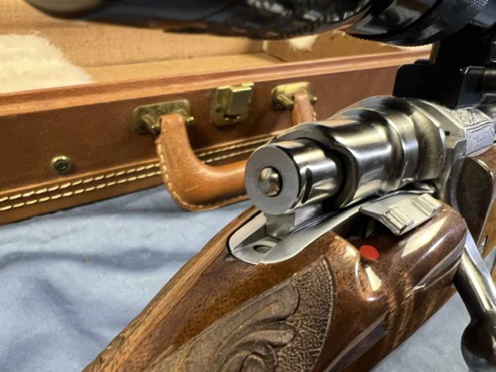 BROWNING OLYMPIAN made in Belgium RARE 1971 300 WIN MAG-img-26