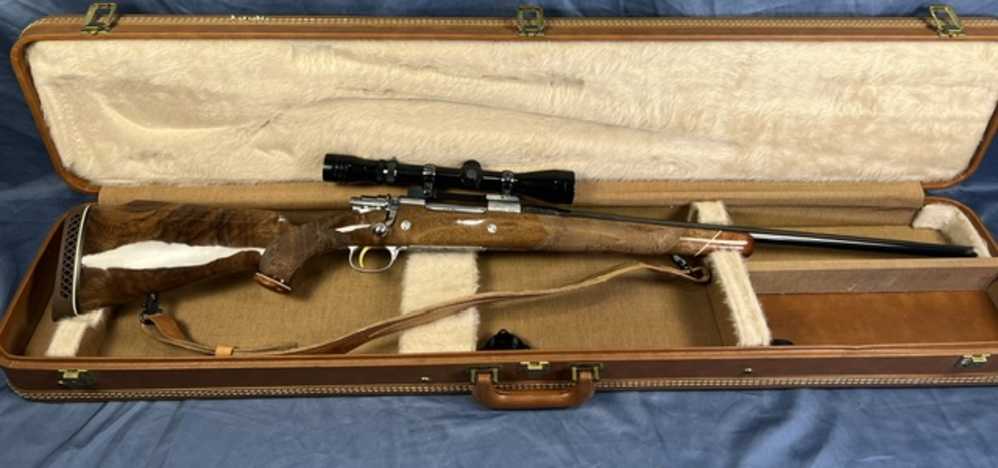 BROWNING OLYMPIAN made in Belgium RARE 1971 300 WIN MAG-img-0