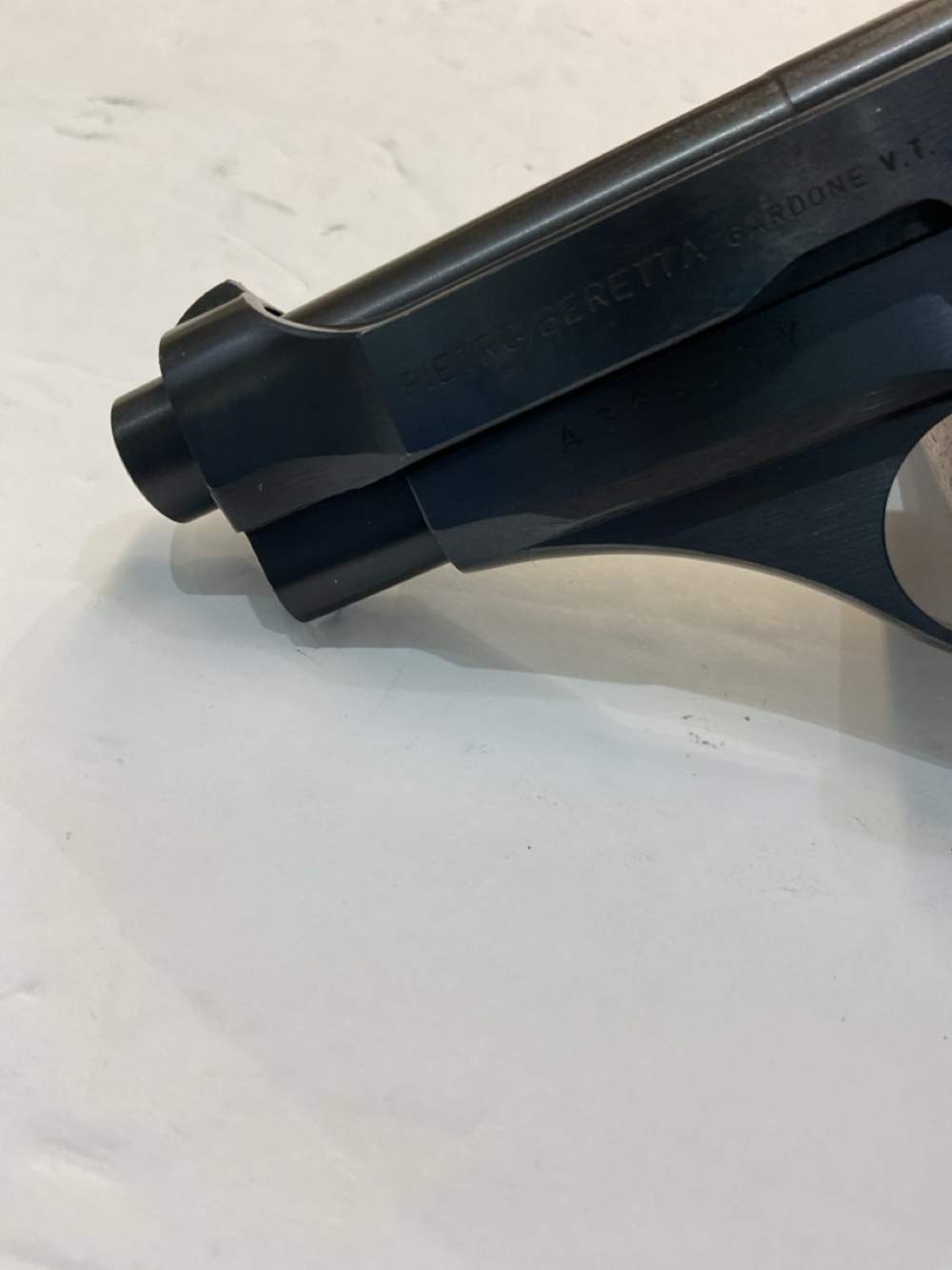 Beretta 70S Semi Auto Pistol - .380 ACP, 3.5" Barrel, 1 mag, Orig. Box-img-4