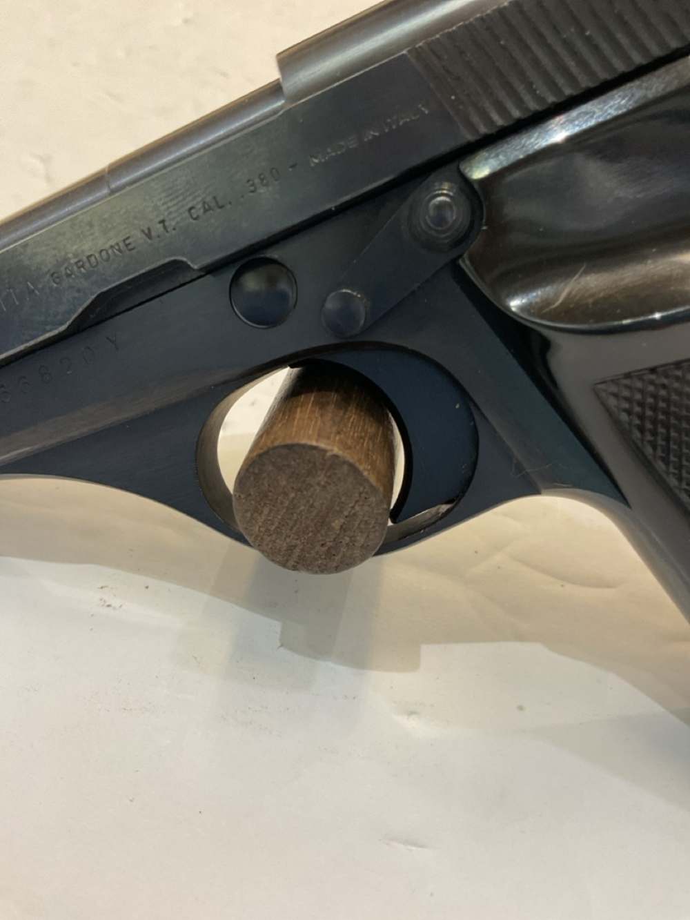 Beretta 70S Semi Auto Pistol - .380 ACP, 3.5" Barrel, 1 mag, Orig. Box-img-3