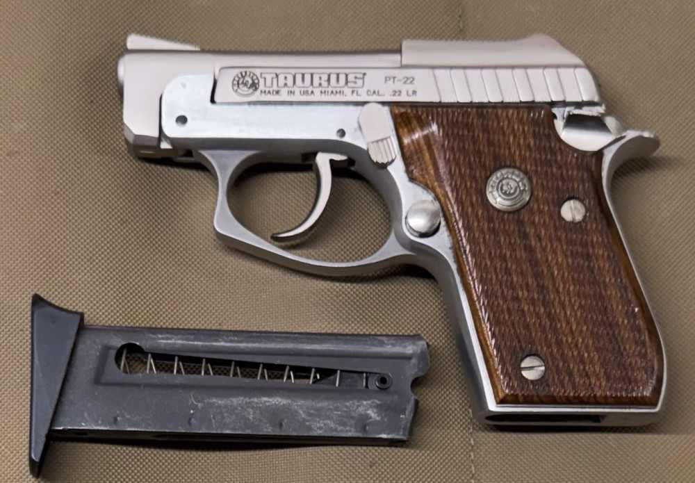 Used Taurus Pt 22 22lr-img-2