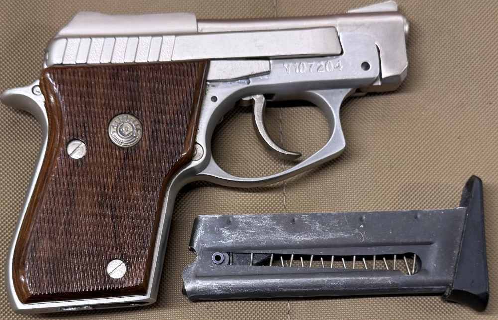 Used Taurus Pt 22 22lr-img-3