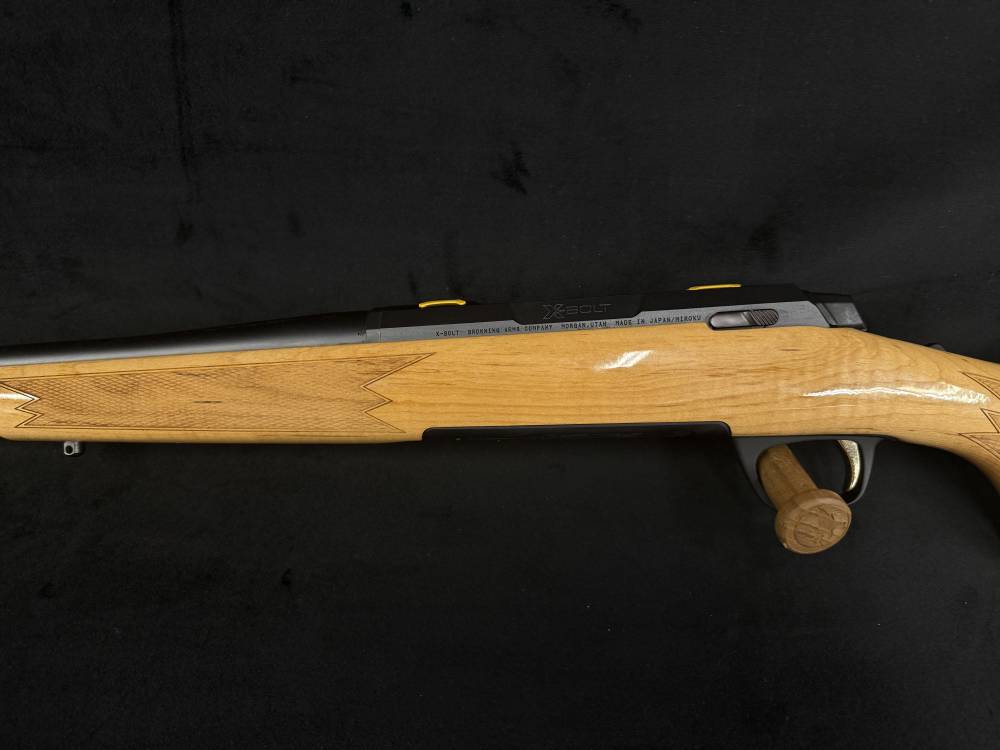 New! Browning X-Bolt 2 Hunter Maple 300 Win Mag 26" Barrel 036044229-img-6
