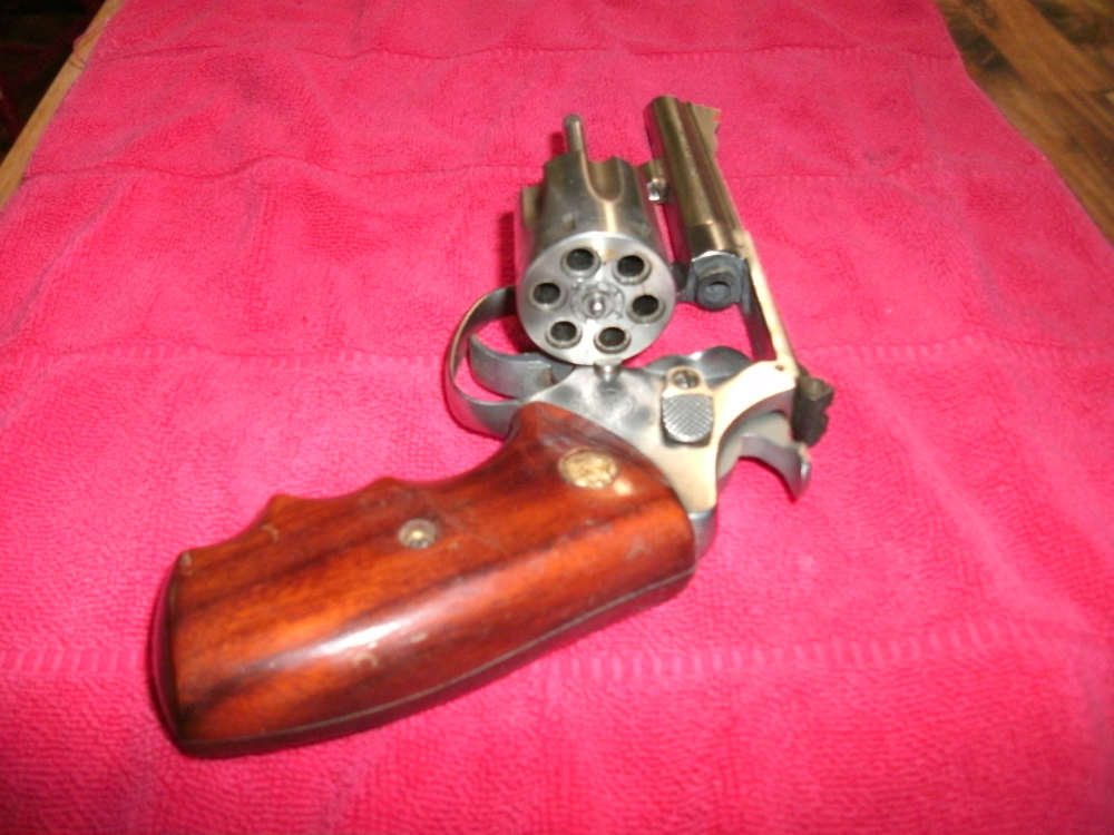 Smith Wesson Model 63...22 caliber revolver-img-3