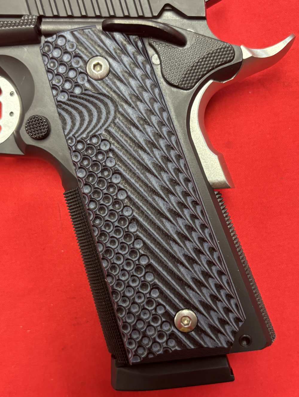 BUL LTD. Magnum Research MR1911C Commander 1911 .45 ACP 2 mags case/papers -img-12