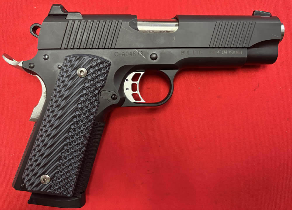 BUL LTD. Magnum Research MR1911C Commander 1911 .45 ACP 2 mags case/papers -img-2
