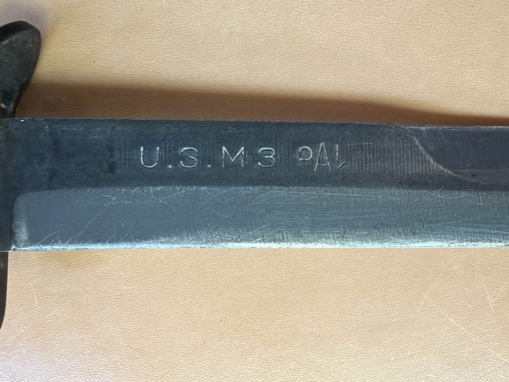 WWII U.S. M3 PAL FIGHTING KNIFE-BLADE MARKED & ORG U.S. M8 B.M.CO. SCABBARD-img-23