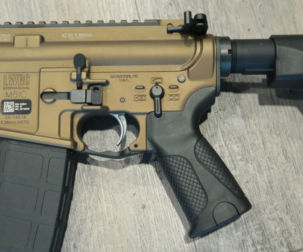 EXCELLENT LWRC M61C 5.56mm 16" Semi-Auto Rifle Bronze AR15 AR-15-img-10