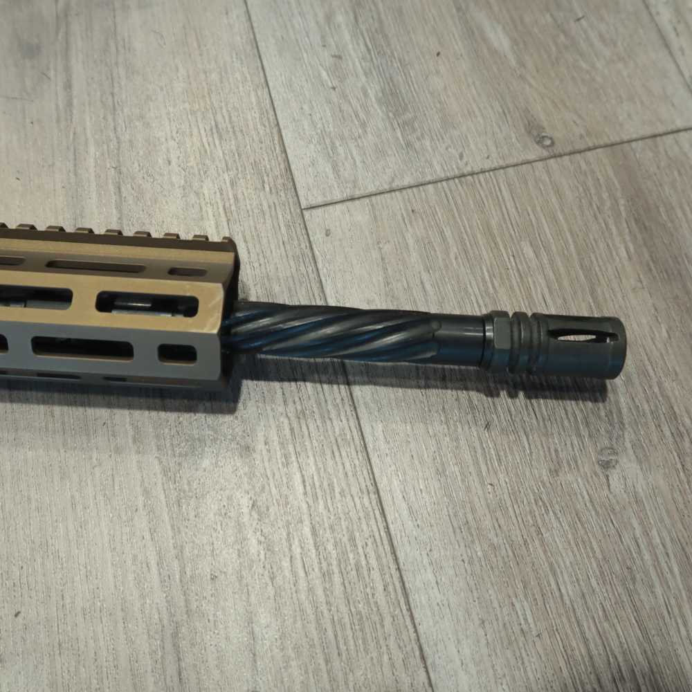 EXCELLENT LWRC M61C 5.56mm 16" Semi-Auto Rifle Bronze AR15 AR-15-img-5