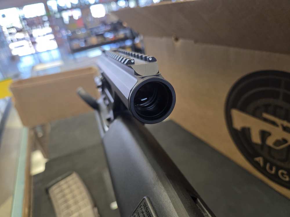 STEYR AUG UNFIRED IN BOX WITH SCOPE like new-img-10