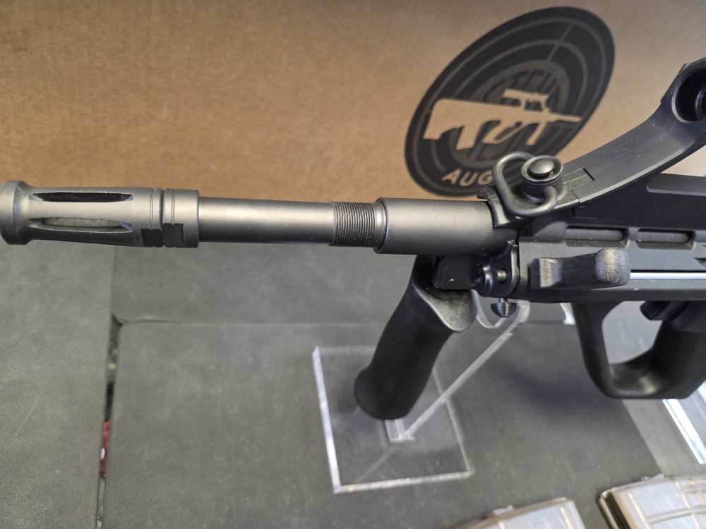 STEYR AUG UNFIRED IN BOX WITH SCOPE like new-img-16