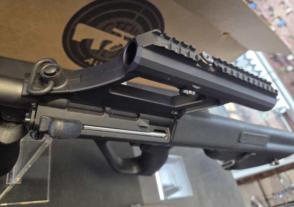 STEYR AUG UNFIRED IN BOX WITH SCOPE like new-img-9