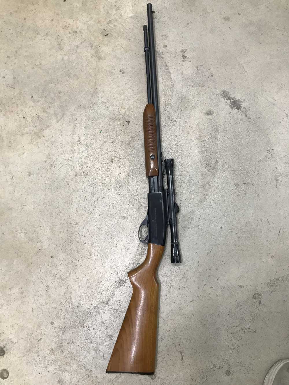 Remington 572 Fieldmaster 22 LR 22lr pump-img-0