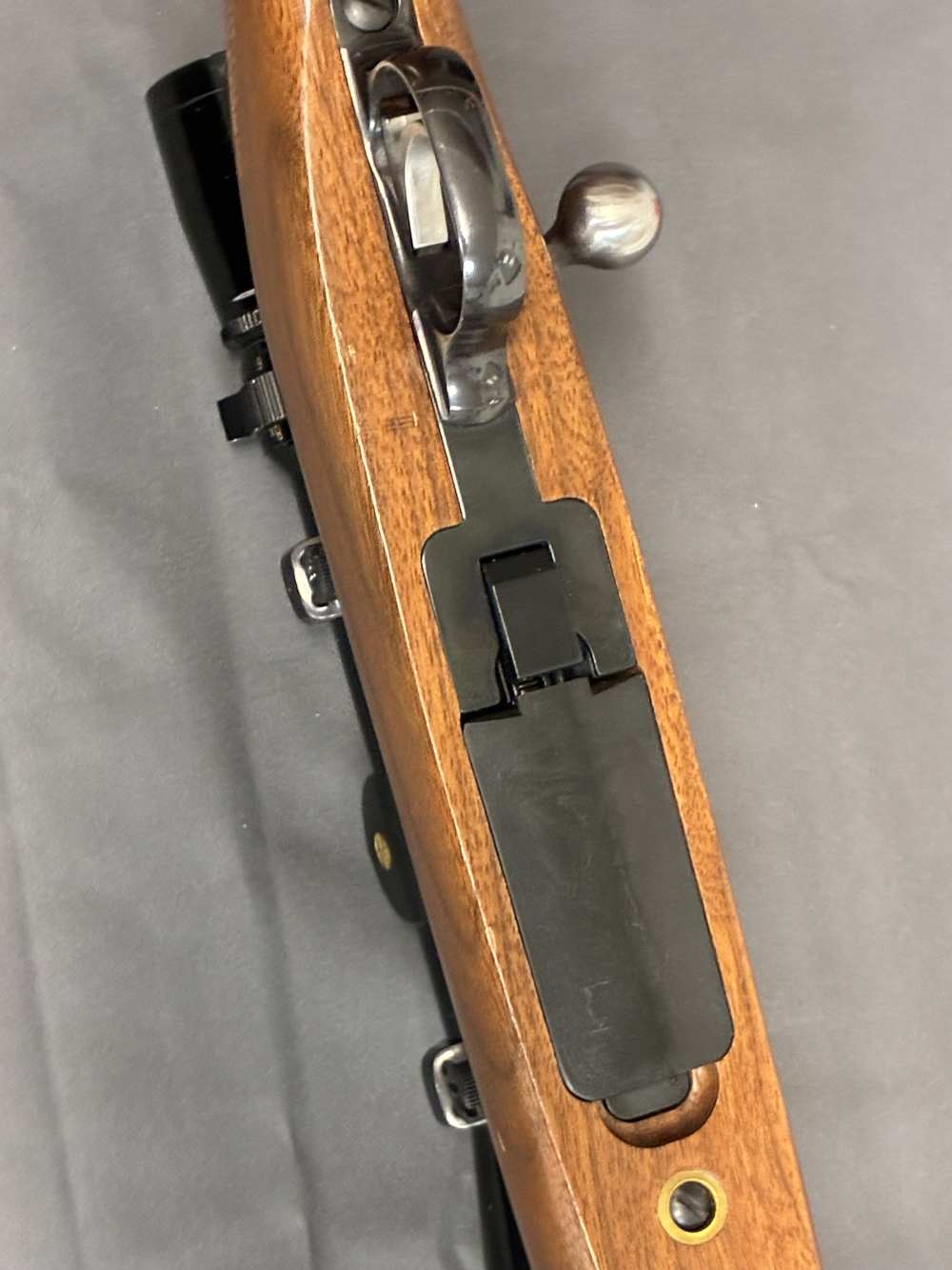 Ruger 77/44 44Mag 18” Walnut Polished Blue w/ Leupold -img-8