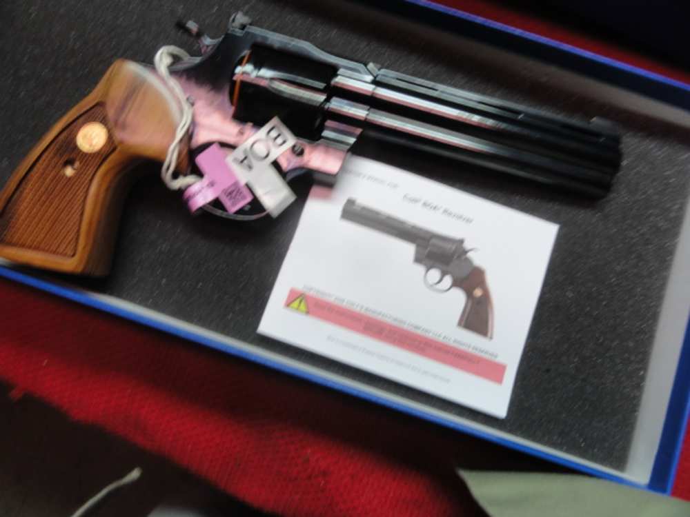 Colt Boa 357 Blue NIB-img-6