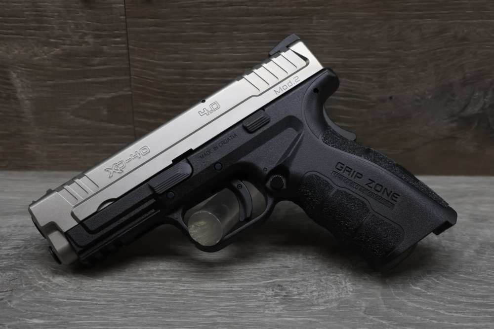 Springfield Armory XD-40 Mod.2 4" - Stainless Two-Tone, OEM Box & 2 Mags-img-1