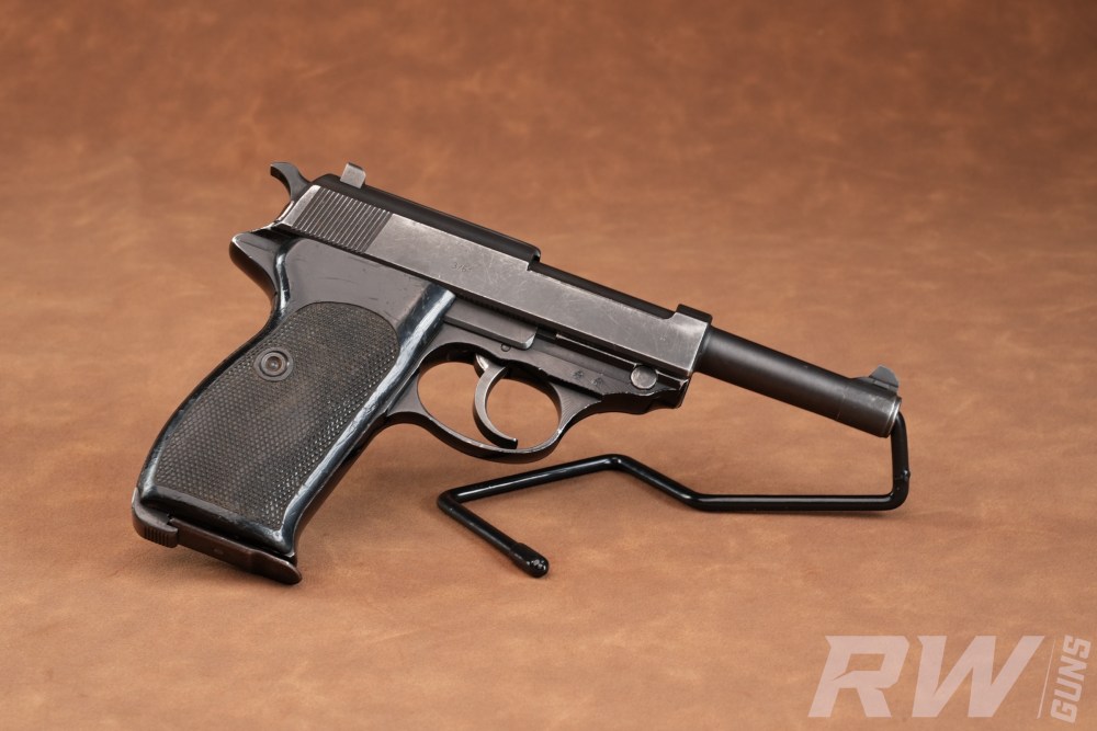 COLLECTOR Walther P38 9mm 1961 West German Military 3/61 Early Postwar-img-2