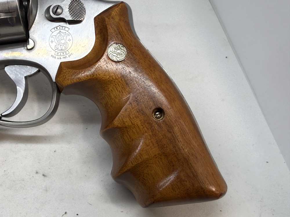 Smith & Wesson Model 629-3 Carpenter Technology .44 mag Revolver S&W-img-12