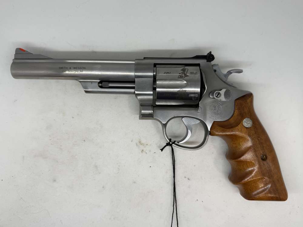 Smith & Wesson Model 629-3 Carpenter Technology .44 mag Revolver S&W-img-2