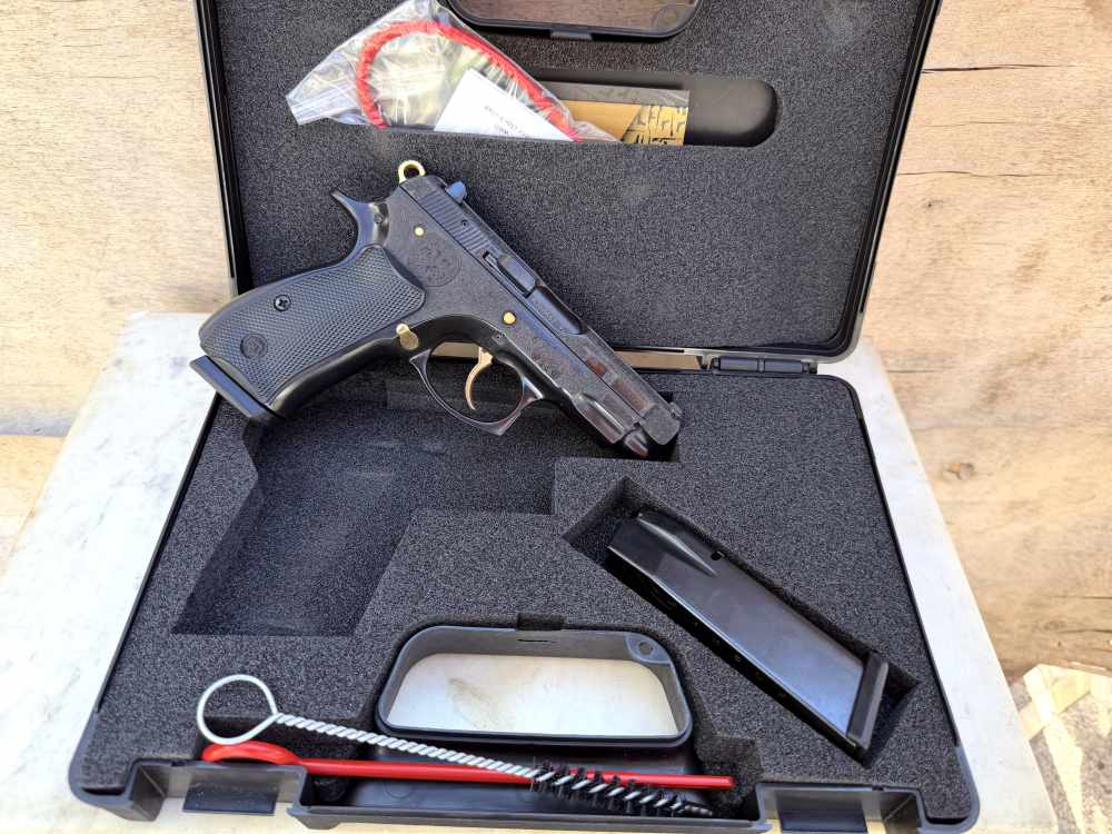 CZ 75  compact ENGRAVED High Polished Blued w/ 24K Gold -img-28