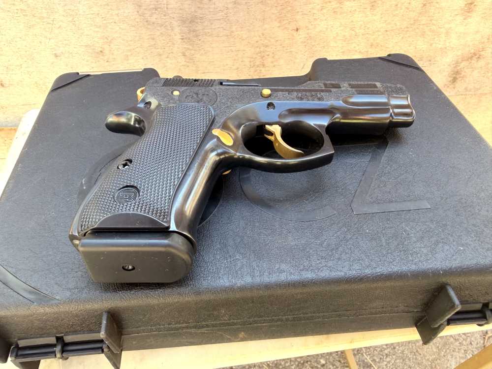 CZ 75  compact ENGRAVED High Polished Blued w/ 24K Gold -img-14