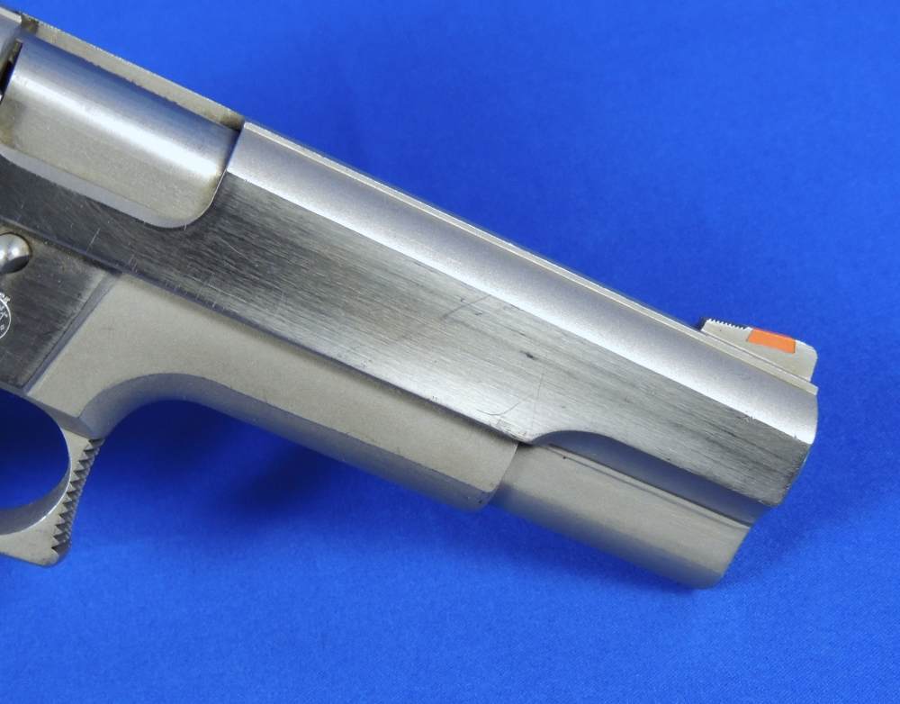 Smith & Wesson Model 645 45 ACP Pistol with Extra Magazines-img-9