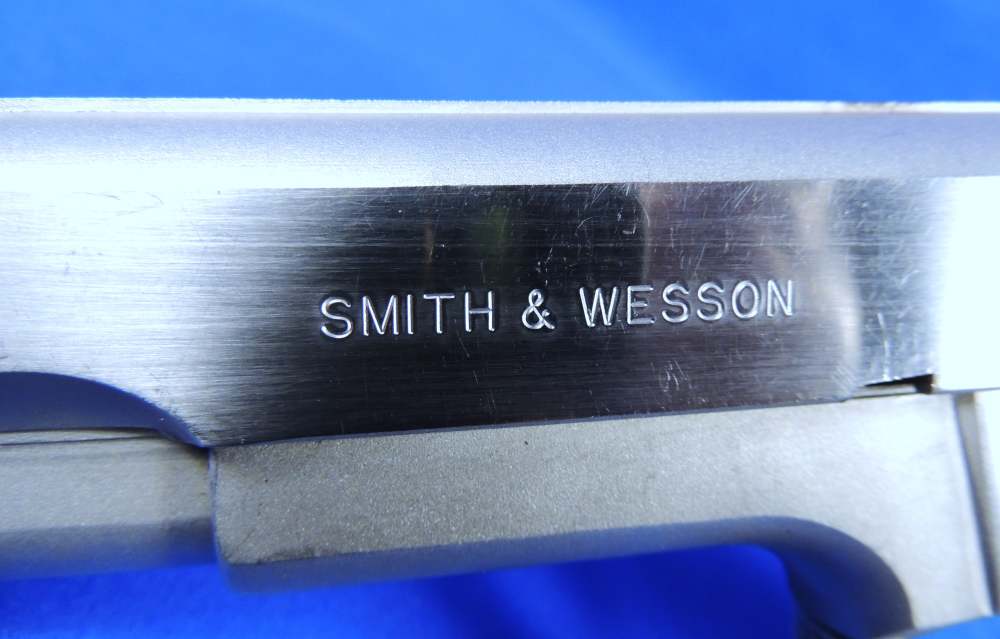 Smith & Wesson Model 645 45 ACP Pistol with Extra Magazines-img-8
