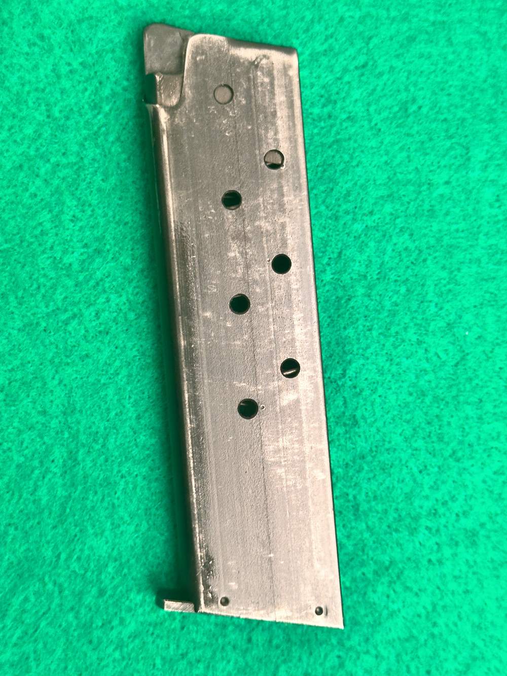 Radom VIS Early German Occupation Production 3 Lever Slotted-img-21