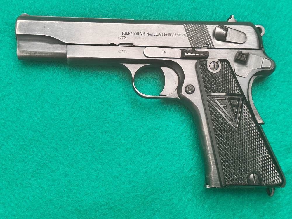 Radom VIS Early German Occupation Production 3 Lever Slotted-img-0