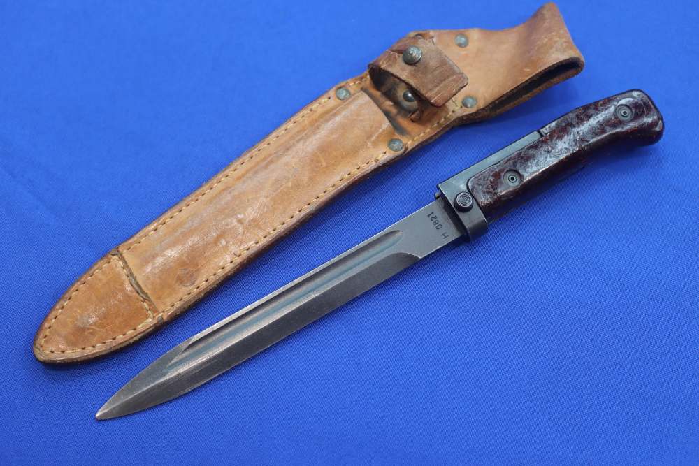 CZECH Model VZ-58 Type 1 1958 Assault Rifle Bayonet & Scabbard RARE VZ58 NR-img-0