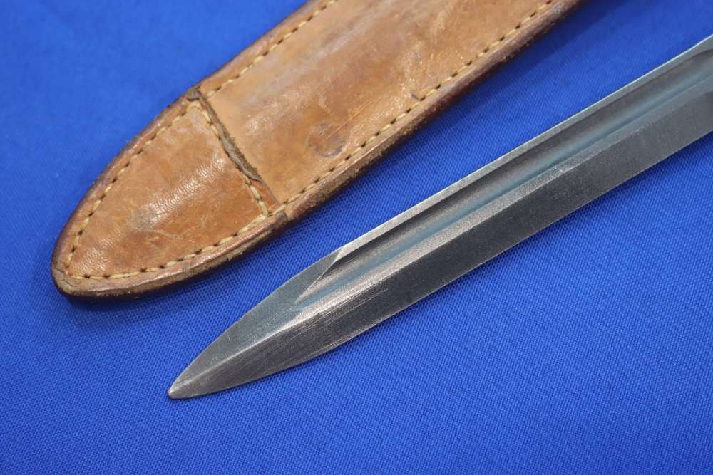 CZECH Model VZ-58 Type 1 1958 Assault Rifle Bayonet & Scabbard RARE VZ58 NR-img-1