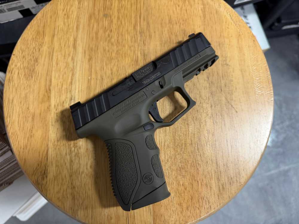 Stoeger STR-9C OD Green Frame 9mm-img-0