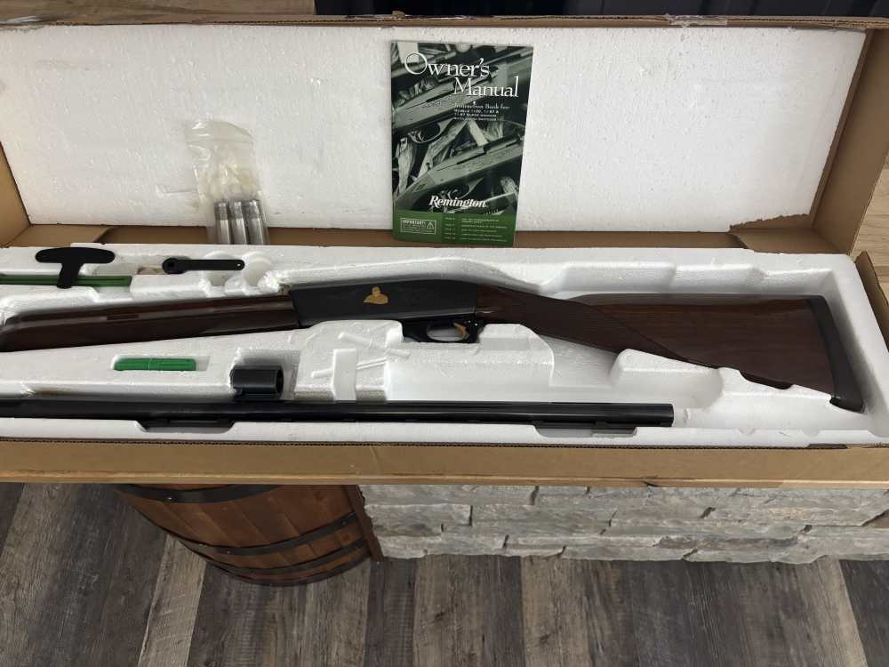 Remington 1100 lt-20 SAM WALTON limited edition 20 gauge semi auto shotgun -img-1
