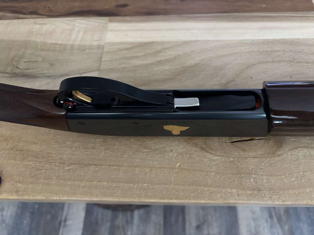Remington 1100 lt-20 SAM WALTON limited edition 20 gauge semi auto shotgun -img-28