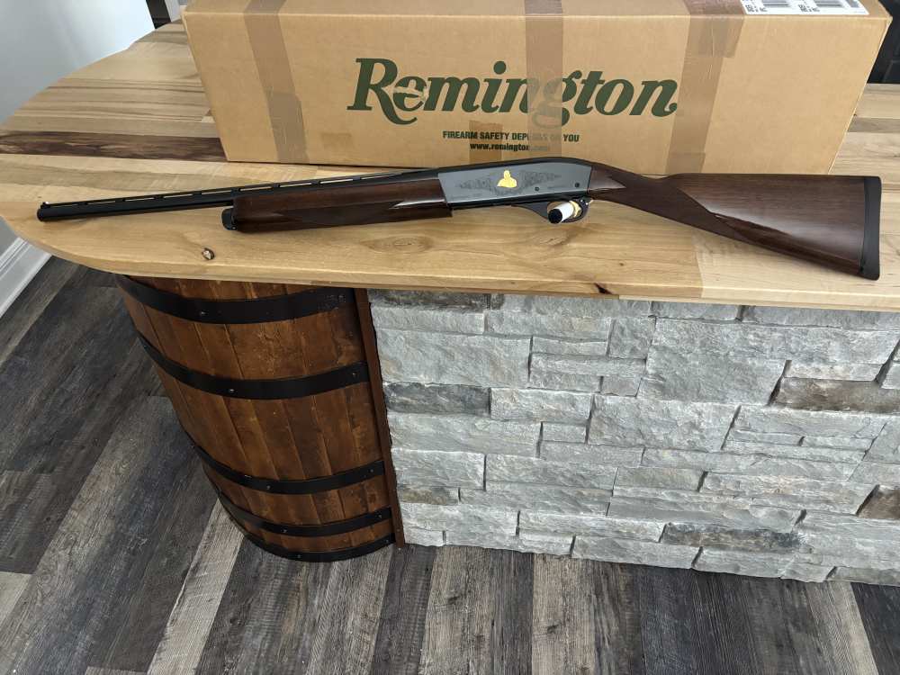 Remington 1100 lt-20 SAM WALTON limited edition 20 gauge semi auto shotgun -img-0