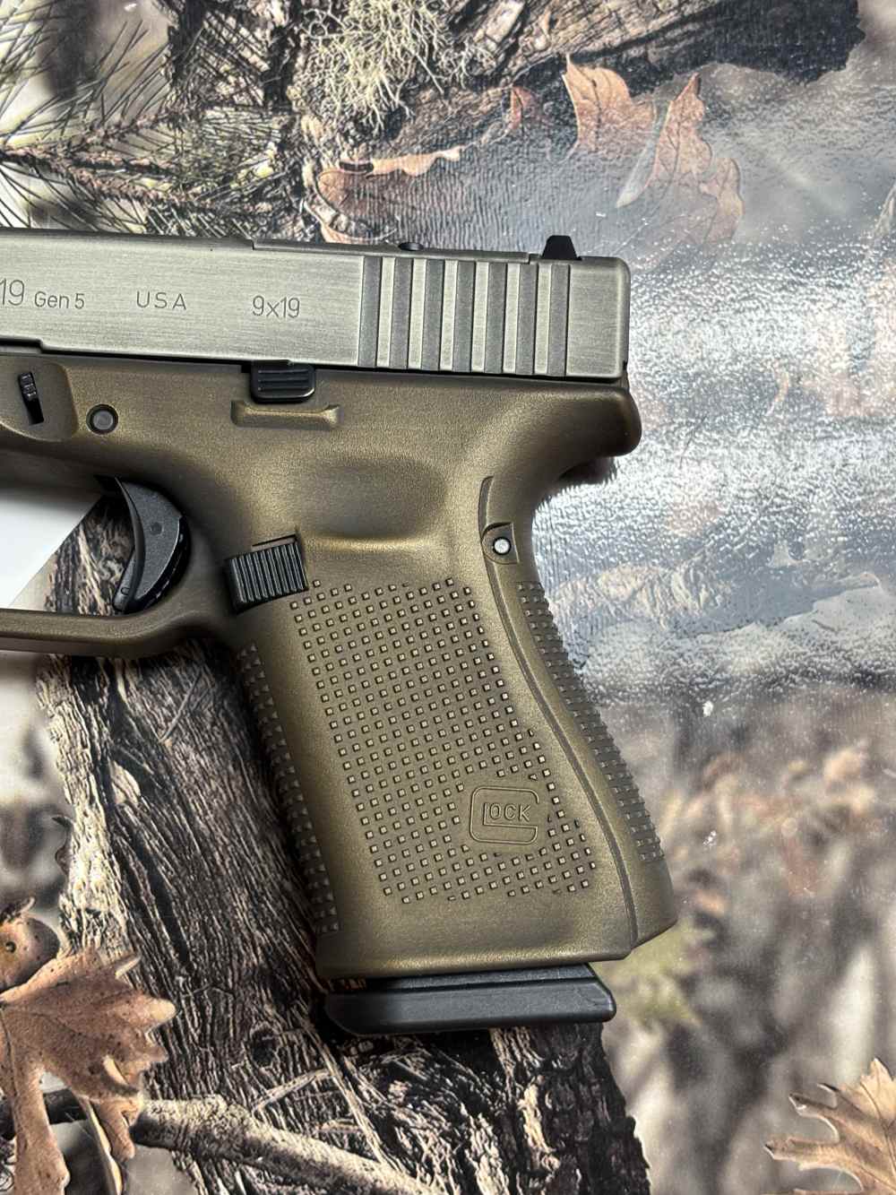 Glock 19 Gen 5 MOS CUSTOM CERAKOTE NEW -img-5