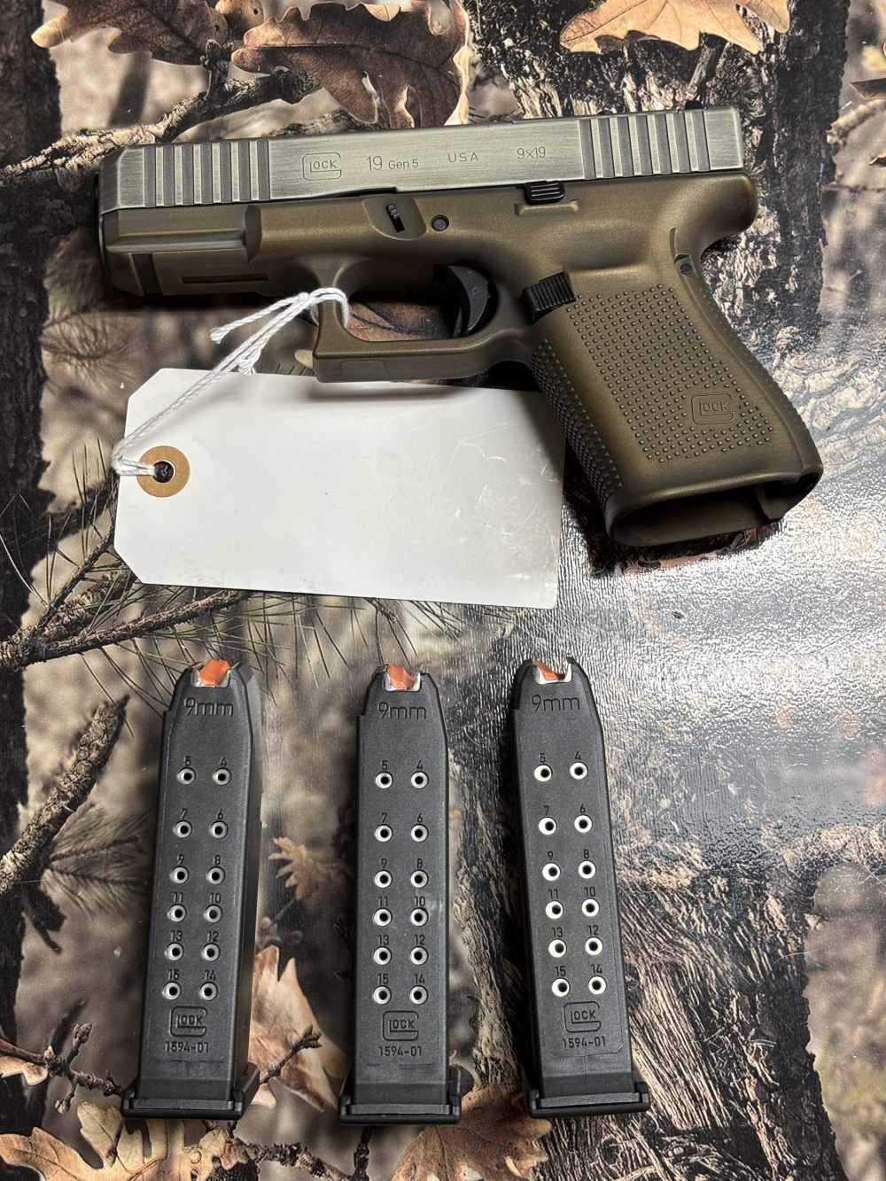 Glock 19 Gen 5 MOS CUSTOM CERAKOTE NEW -img-16