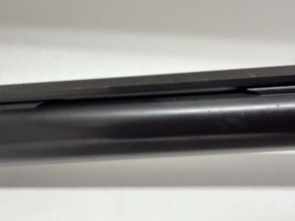 Beretta A303 Ducks Unlimited 12 Ga. 28" Semi-auto Shotgun w/ Chokes-img-18