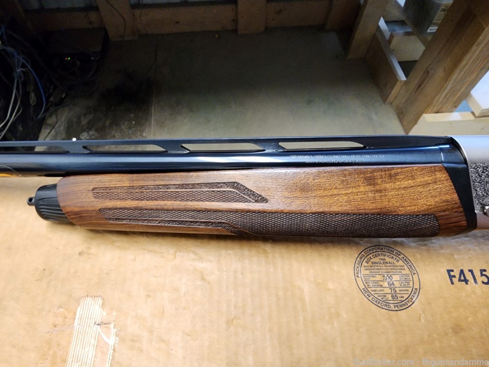 PICS! NEW BROWNING MAXUS II ULTIMATE 12 GA 28" WALNUT ENGRAVED 28 3" INCH-img-17