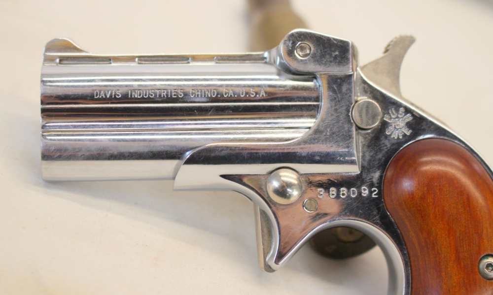 Davis Industries DM-22 DERRINGER 22WMR Conceal Carry -img-6