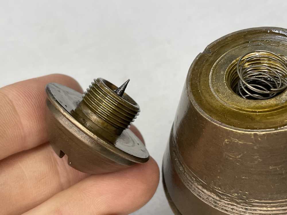 WW1 era No. 101 II Artillery fuze 1916 inert British military-img-8