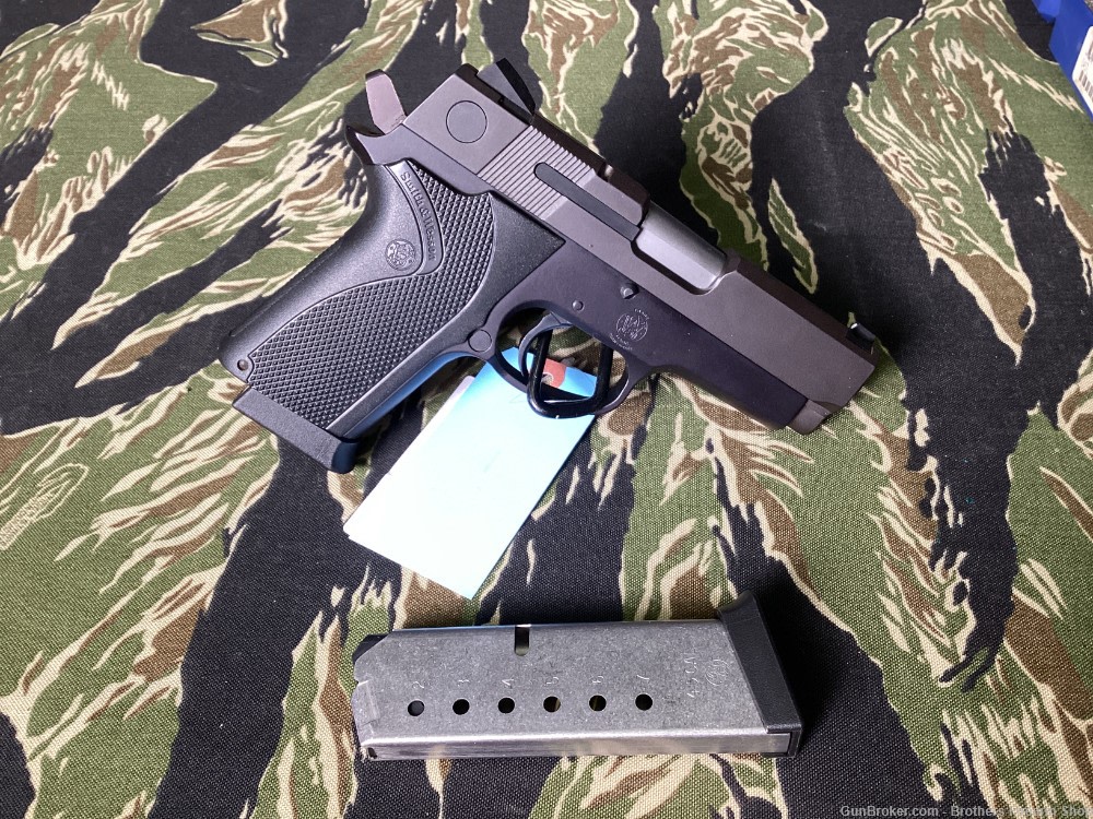 SMITH AND WESSON 457 45 ACP LNIB-img-3