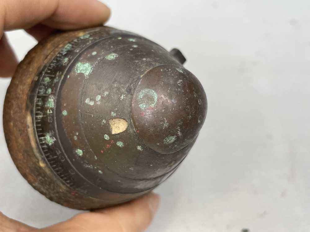 2 x Wartime Brass timed artillery fuzes unknown impact vintage military-img-10