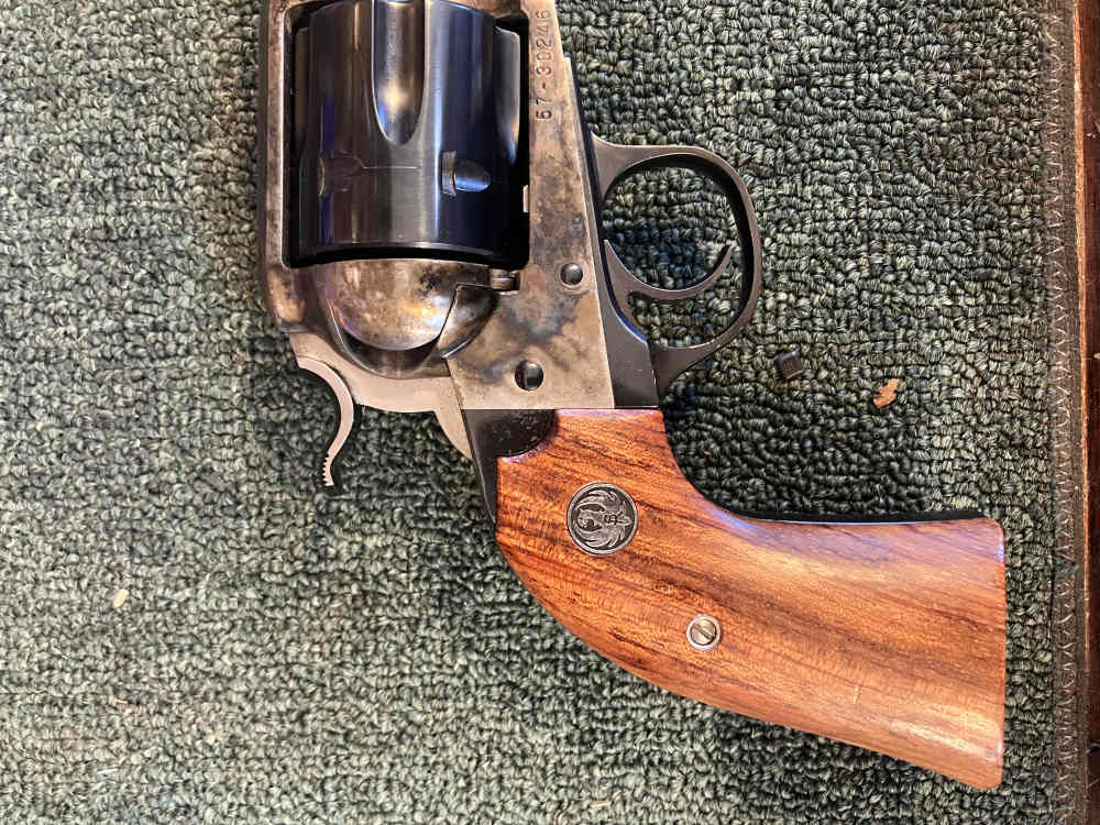 Ruger Bisley Vaquero 45 colt-img-2