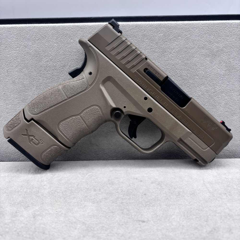 Springfield XDS-9 Mod 2 (9mm) W/waterproof case holster and mag-img-2