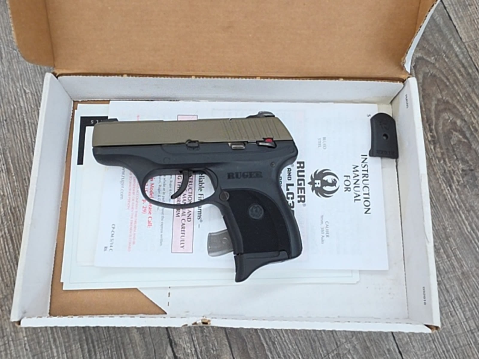 Ruger LCP 380 Automatic Flat Dark Earth-img-4