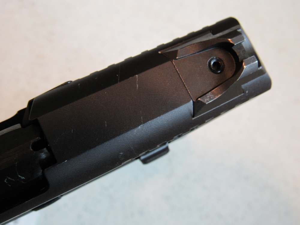 Pkg of Two Ruger 9mm Pistols EC9s & LC9s No Reserve-img-11