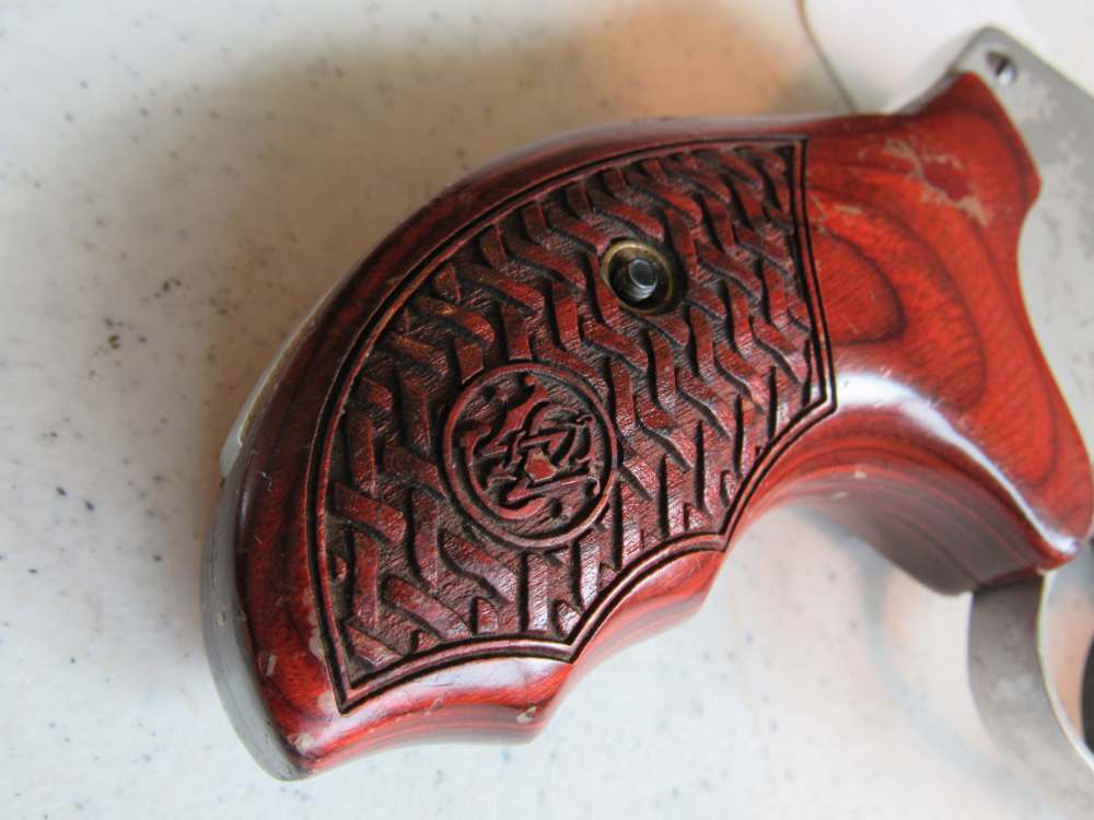 Smith & Wesson 642-2 Airweight $.01 Start No Resv 38 spl+P-img-11